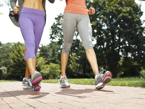 7 Health Benefits Of Walking Every Day