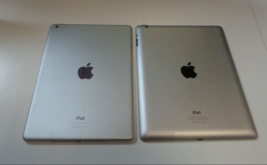 Here Goes The Apple Tablet: Apple iPad Air 4