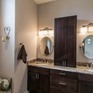 Making Remodeling Process Of Bathroom Easier With Reliable Bathroom Shops