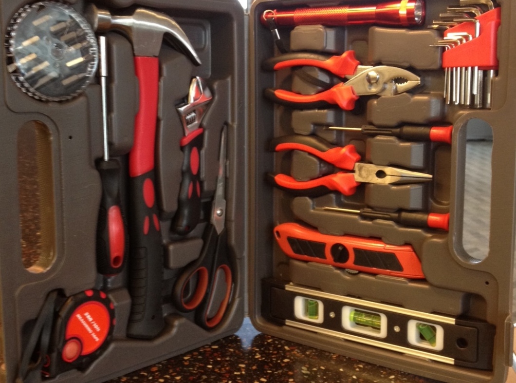 5 Essential Hand Tools For A Home Toolkit