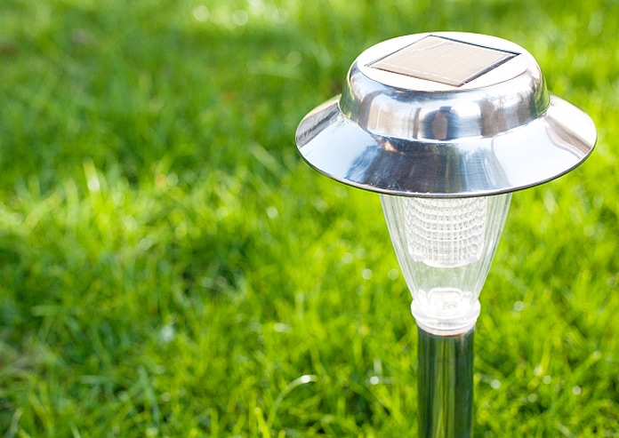 Check Out The Importance Of Using Solar Energy For Garden Lighting