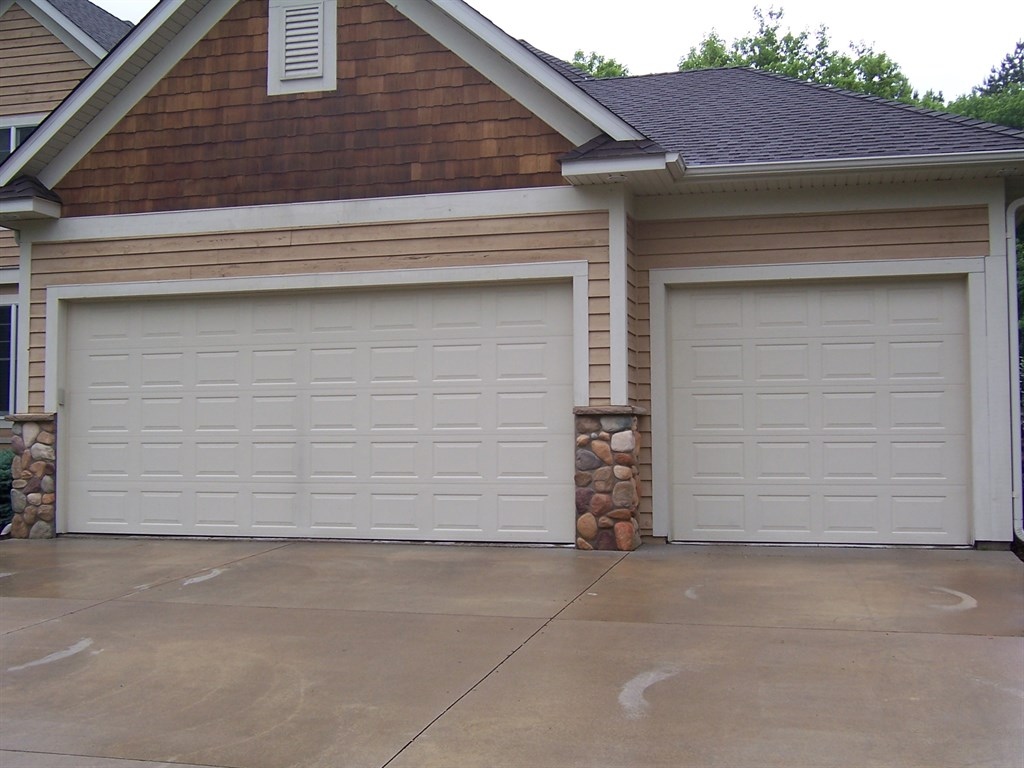 How To Maintain Your Garage Door So It Keeps Serving You Reliably