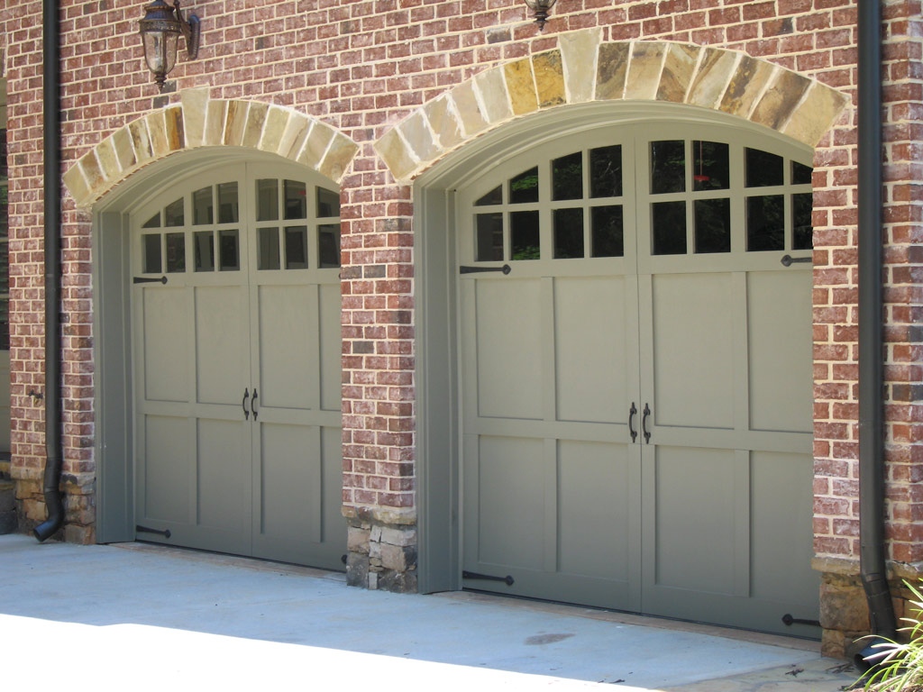 Why Hire A Professional Garage Door Repair Service Provider?