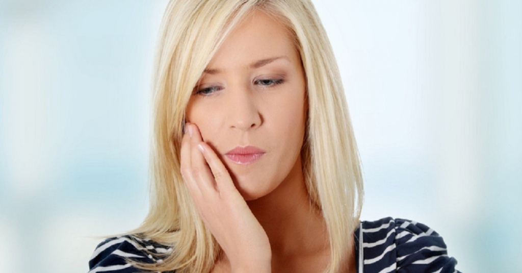 How To Deal With Tooth Sensitivity