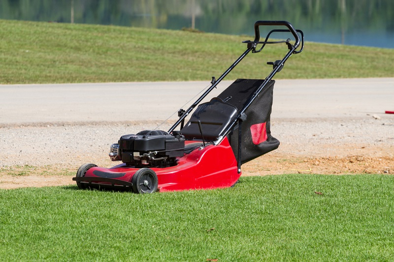 Commercial Lawn Mowers 