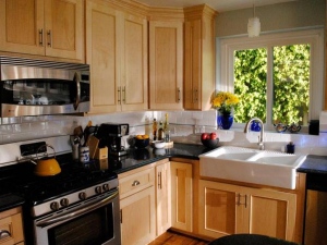 How To Utilize Colour To Enhance Your Cabinet Refacing
