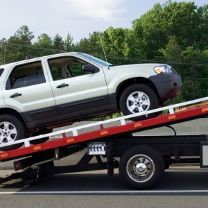 Towing Service In Los Angeles To Save Your Time and Money