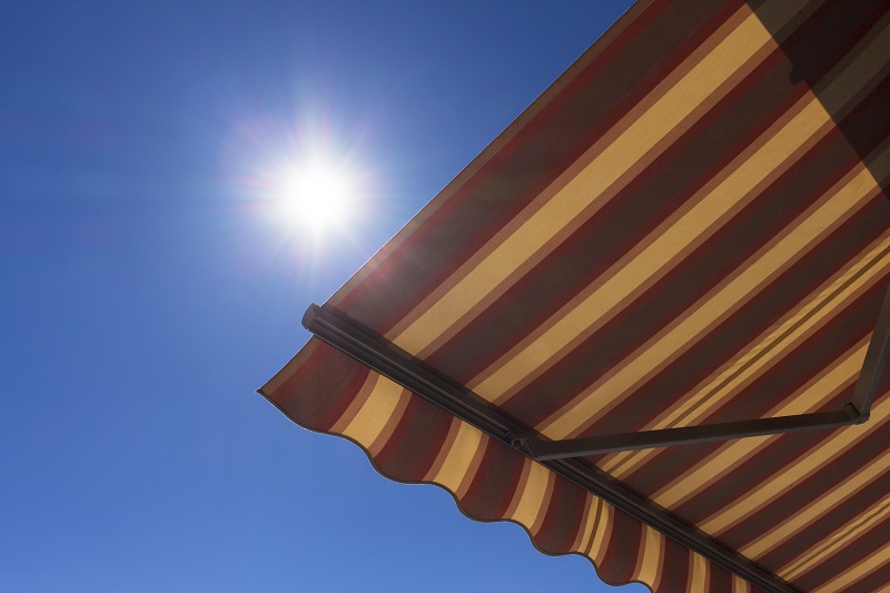 Choosing The Right Material For Waterproof Shade Cloth