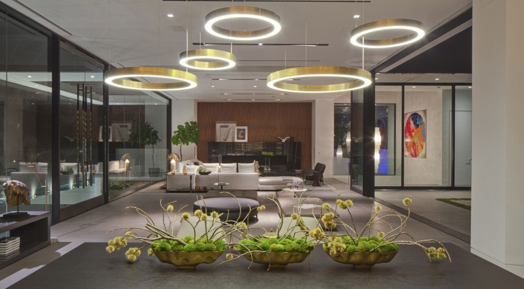 Use Modern Lighting To Get New Appearance Of Your House