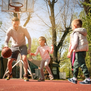 Planning A Family Fun Day Of Sports