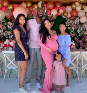 kobe bryant family photo