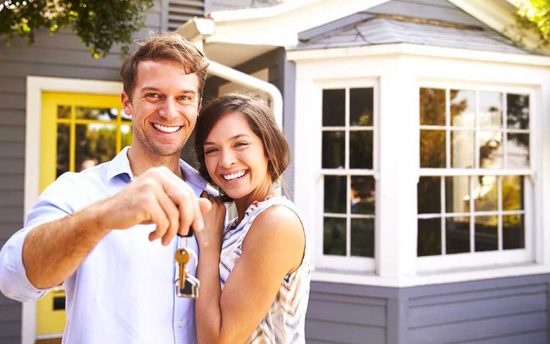 ARE YOU LOOKING TO SELL OR BUY A HOME OF YOUR OWN?