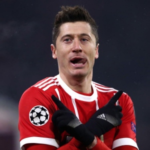 Robert Lewandowski Net Worth 2020 [Age, Wife, Kids + Bayern Munich]